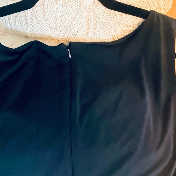 Black Dress Ivanka Trump - Picture 9 of 15